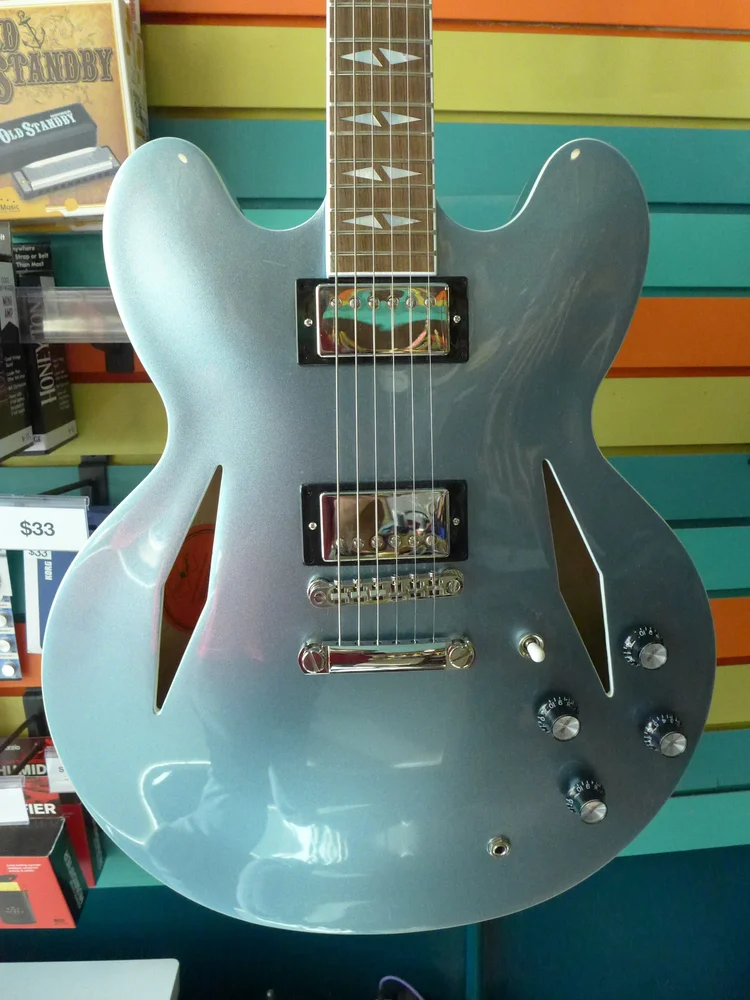 Epiphone Dave Grohl DG-335