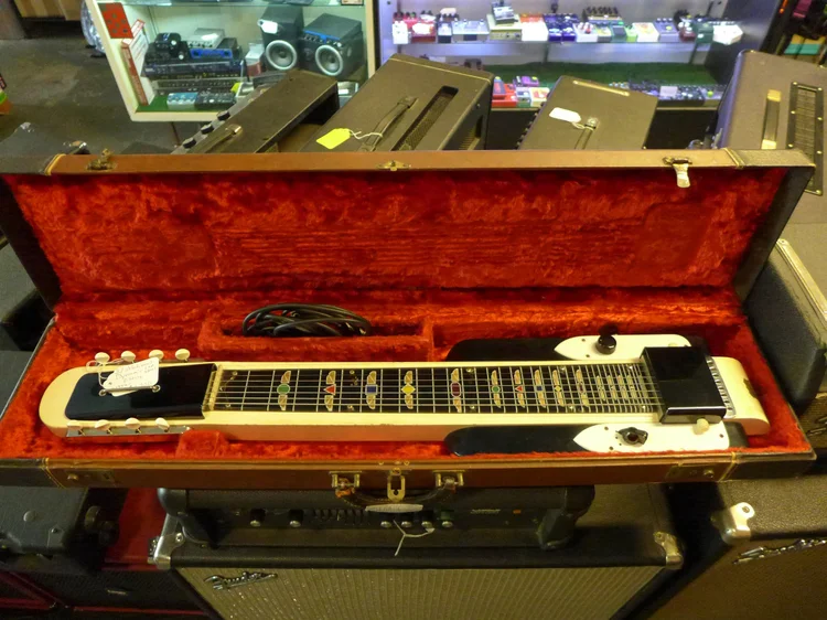 National Dynamic 8 String Lap Steel